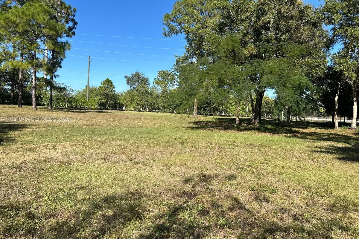 17970 50th St N, Loxahatchee FL 33470