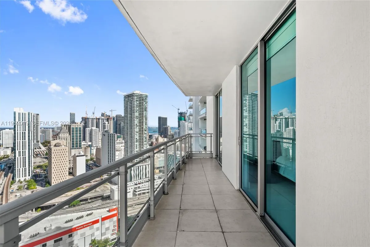 90 SW 3rd St # 3609, Miami FL 33130