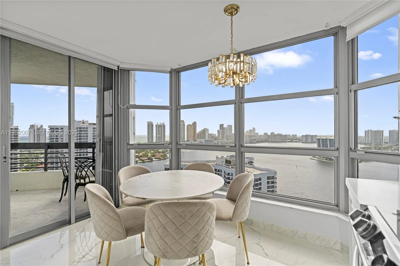 3500 Mystic Pointe Dr # 2908, Aventura FL 33180