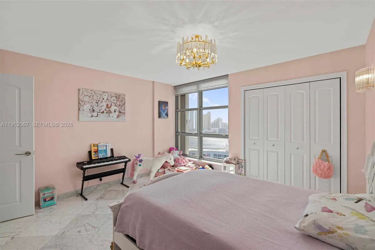 3500 Mystic Pointe Dr # 2908, Aventura FL 33180