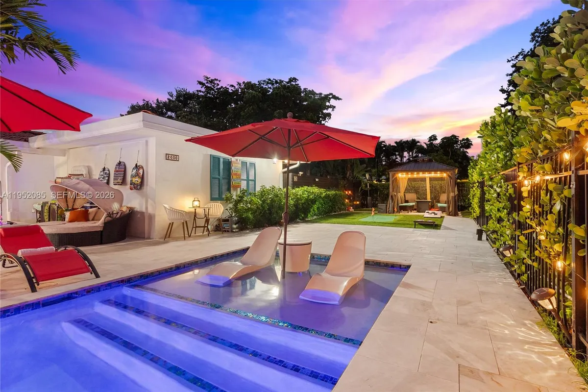 2600 NE 15th St, Fort Lauderdale FL 33304