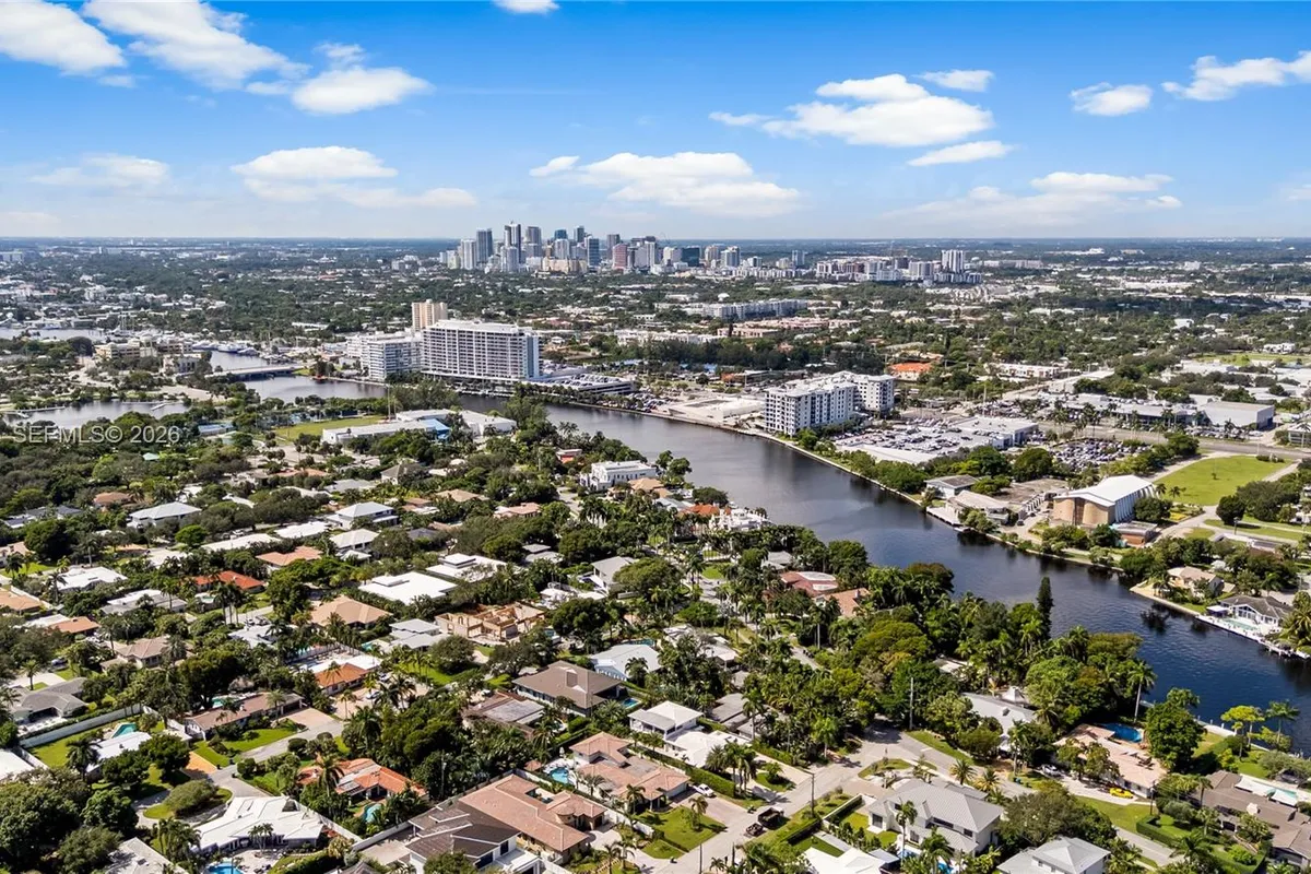 2600 NE 15th St, Fort Lauderdale FL 33304