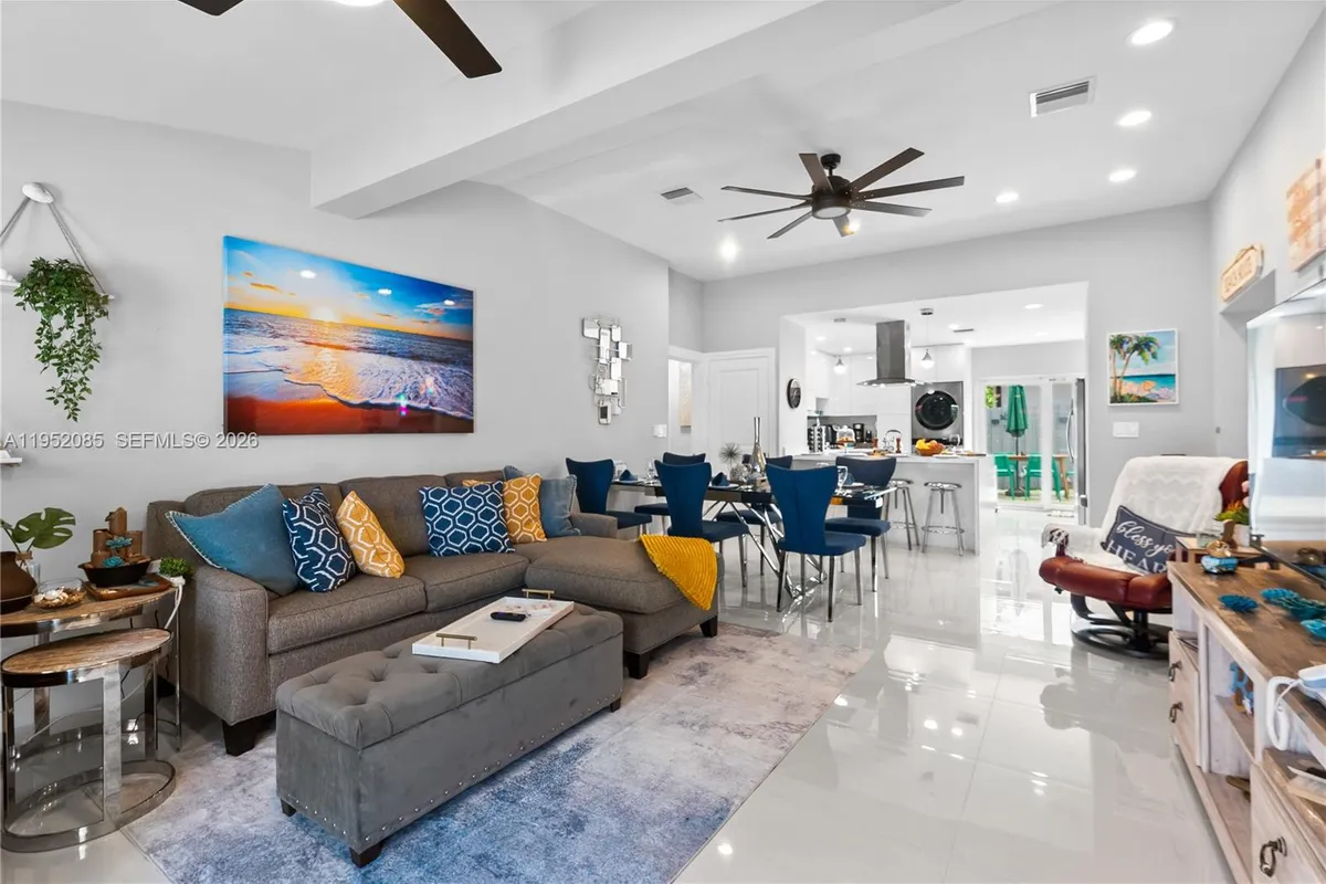 2600 NE 15th St, Fort Lauderdale FL 33304