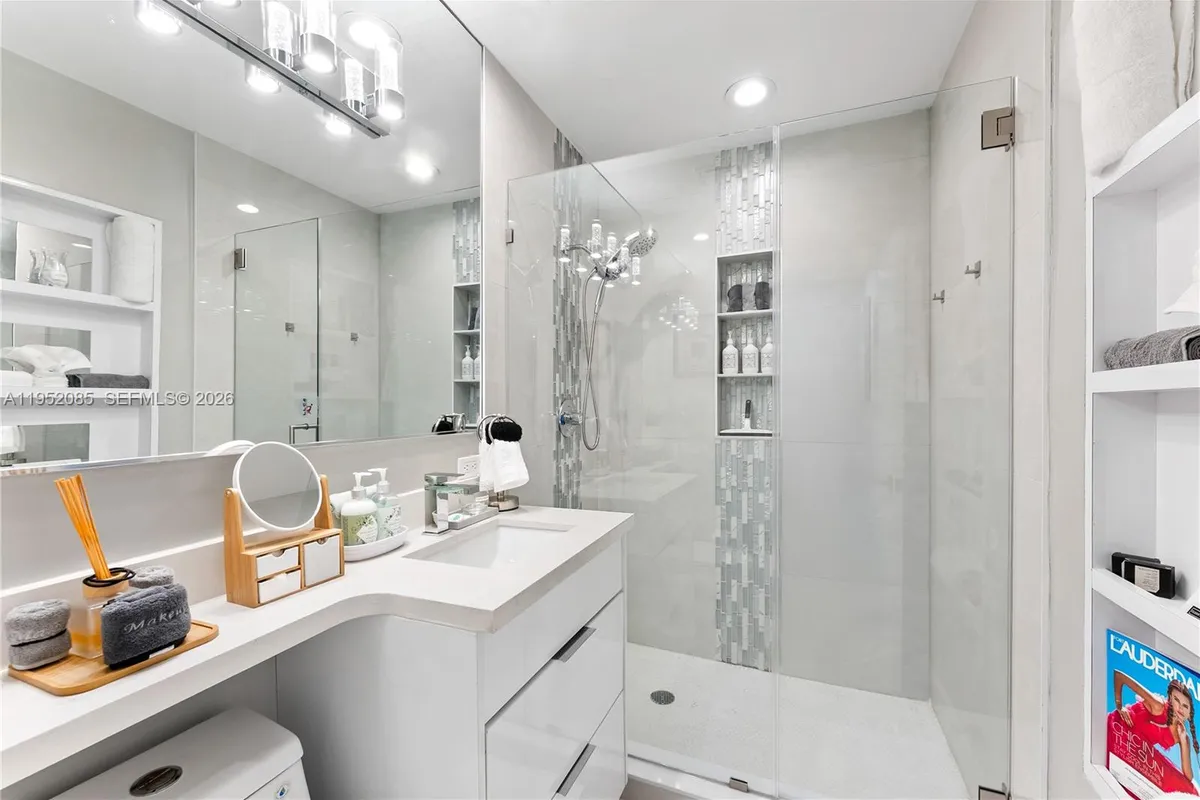 2600 NE 15th St, Fort Lauderdale FL 33304