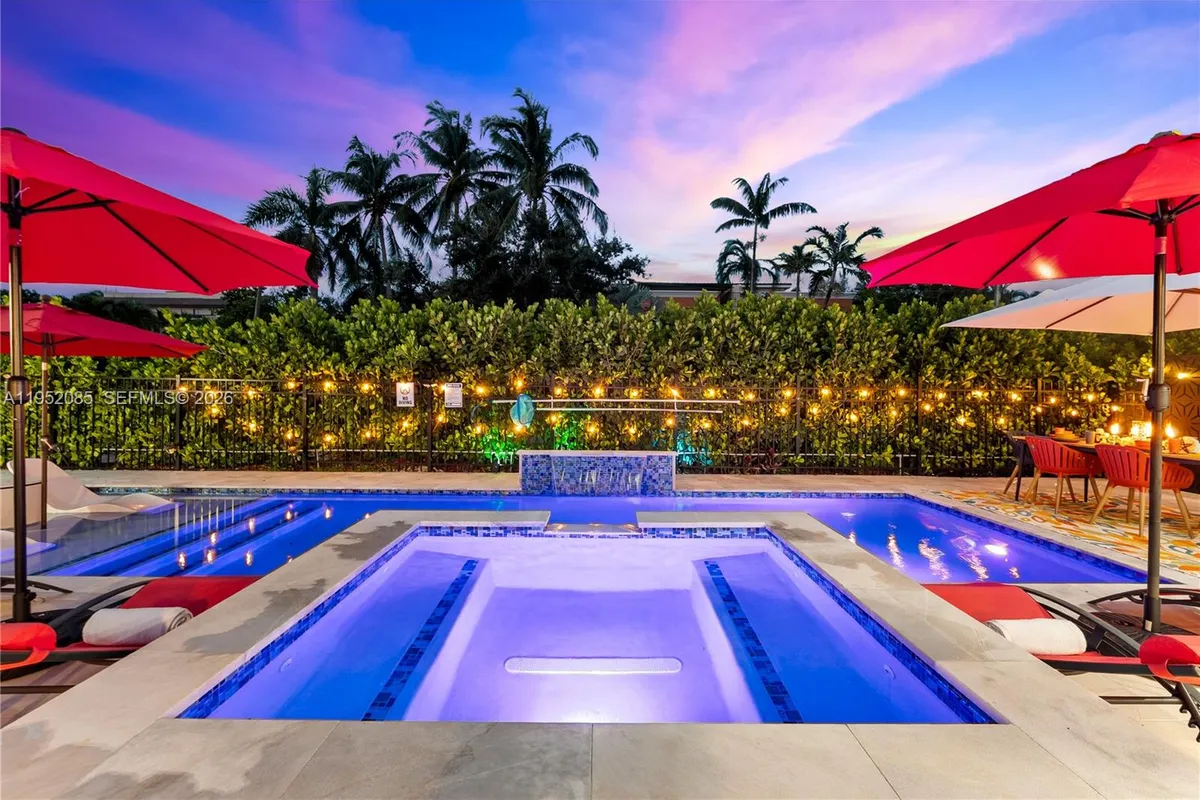 2600 NE 15th St, Fort Lauderdale FL 33304