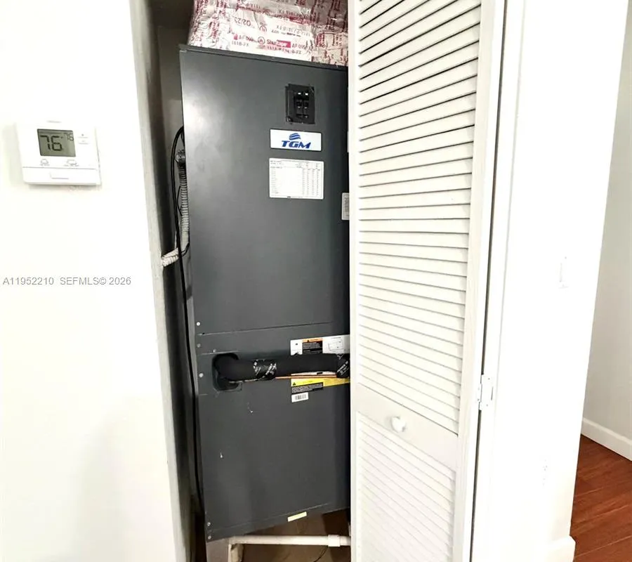 10780 NW 74th Ln, Doral FL 33178