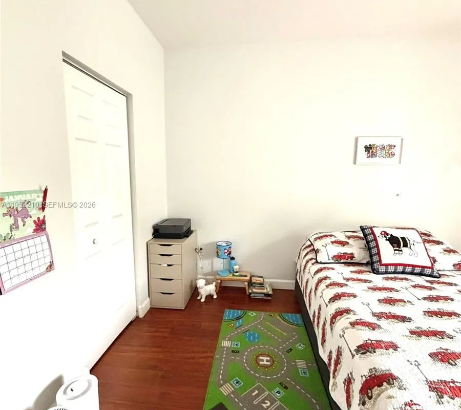 10780 NW 74th Ln, Doral FL 33178