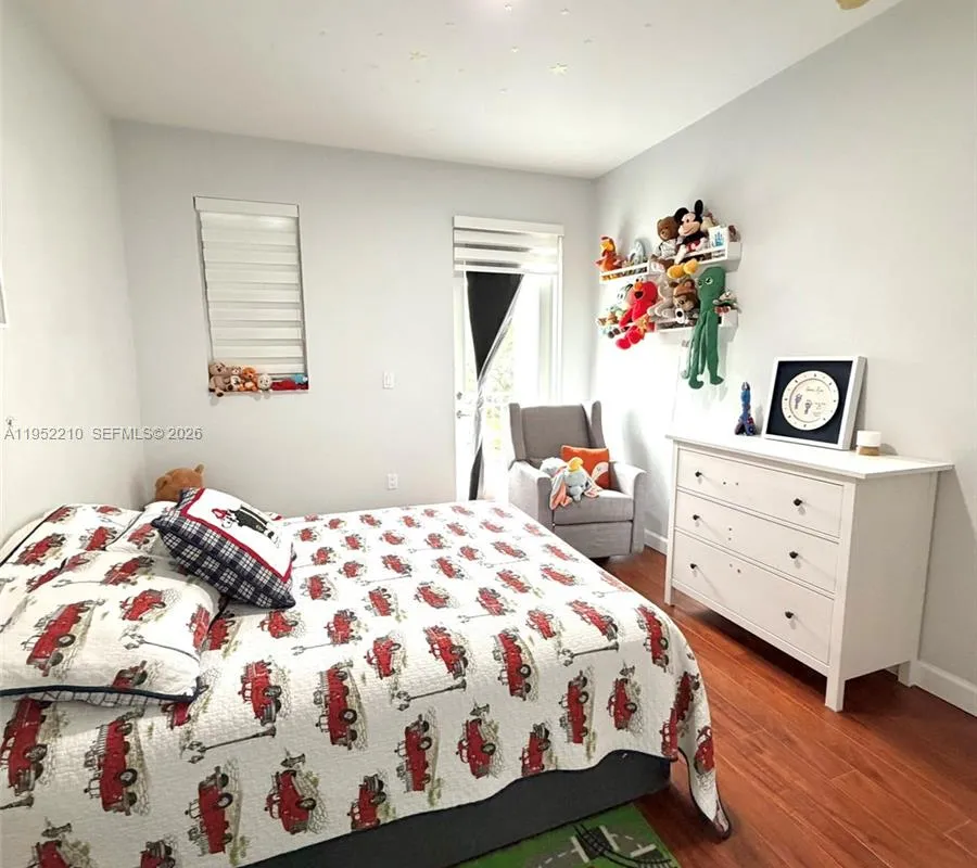 10780 NW 74th Ln, Doral FL 33178