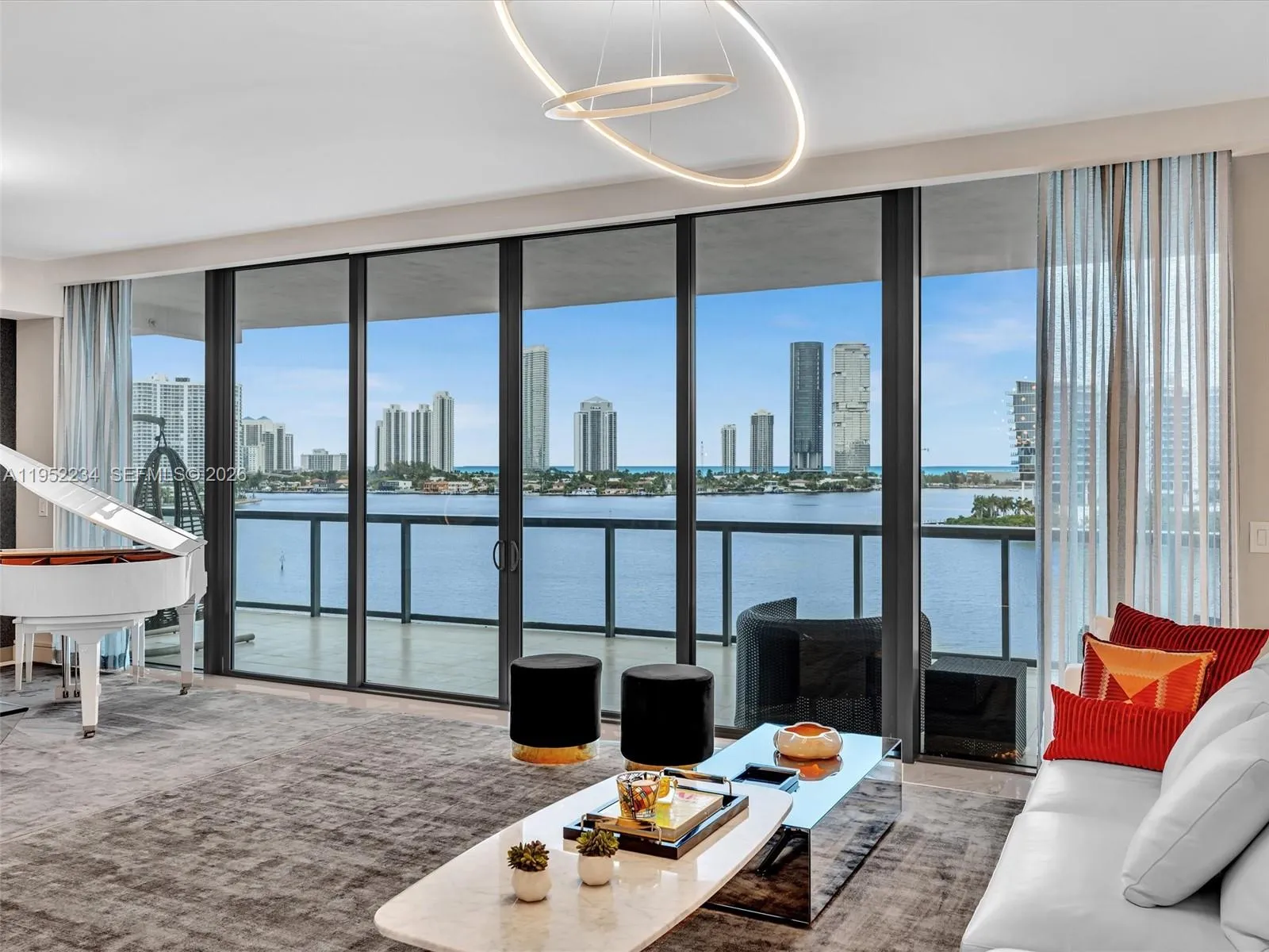 3300 NE 188th St # 718, Aventura FL 33180