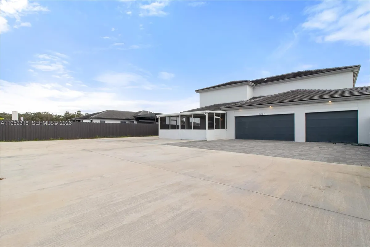 16925 SW 289th Ter, Homestead FL 33030