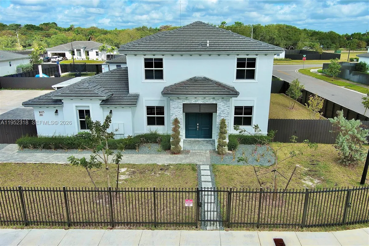 16925 SW 289th Ter, Homestead FL 33030