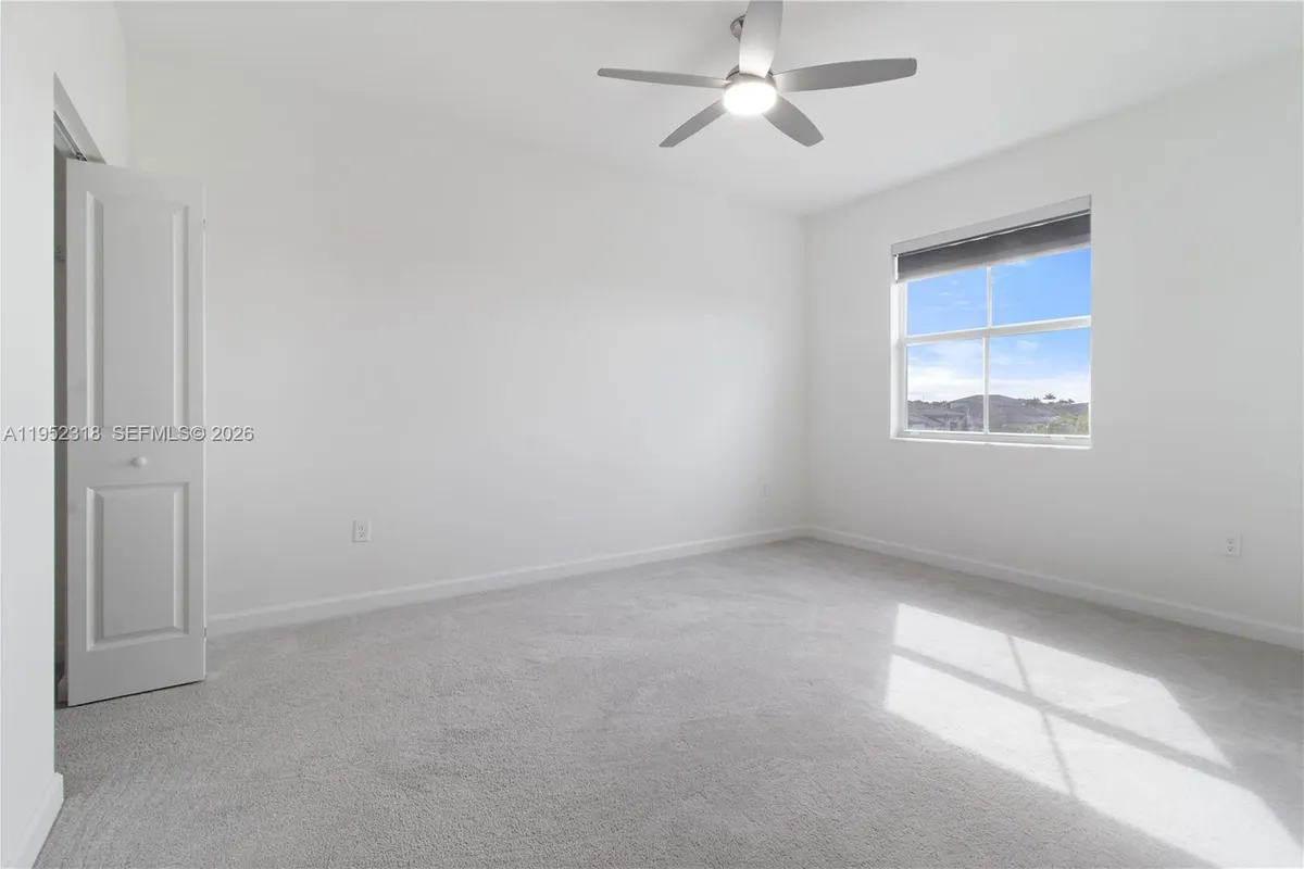 16925 SW 289th Ter, Homestead FL 33030