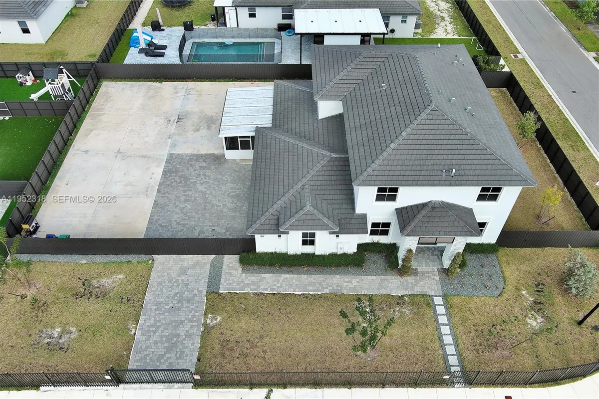 16925 SW 289th Ter, Homestead FL 33030