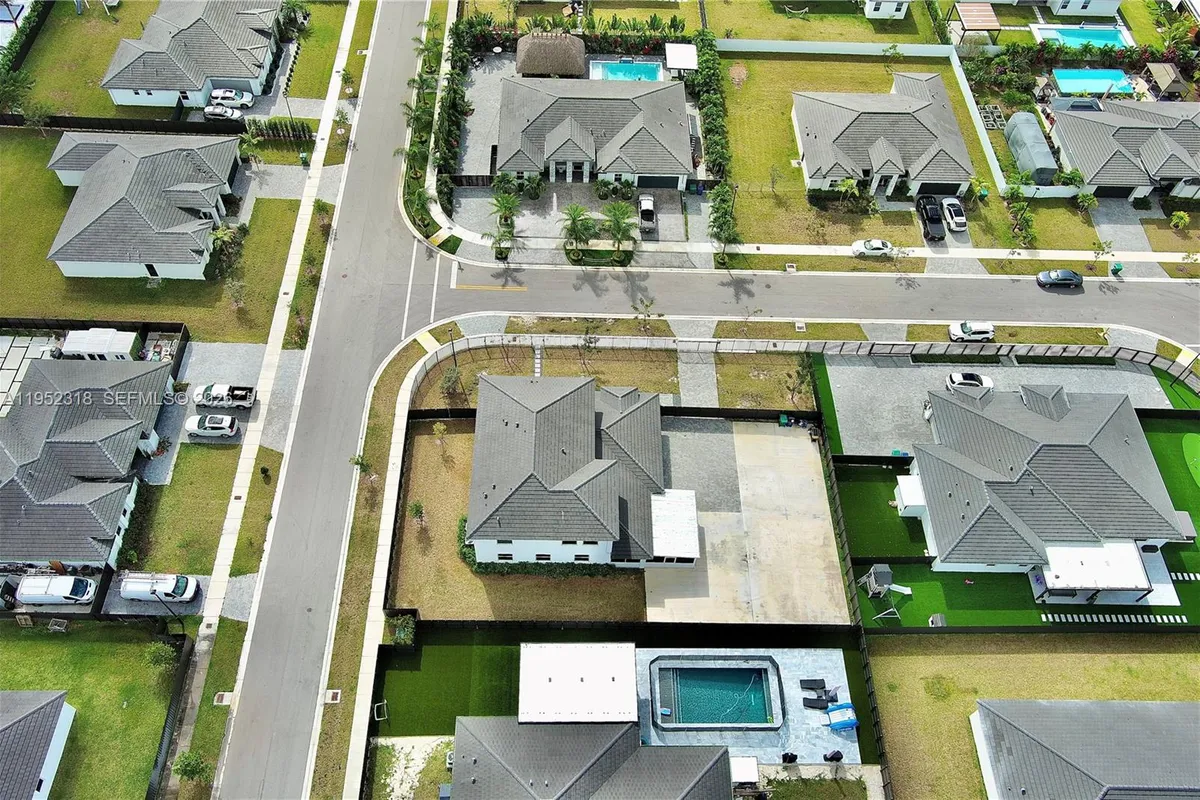 16925 SW 289th Ter, Homestead FL 33030