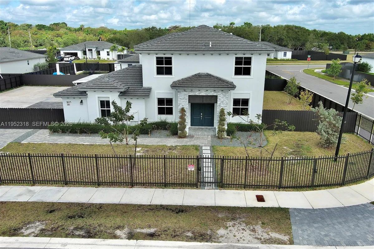 16925 SW 289th Ter, Homestead FL 33030