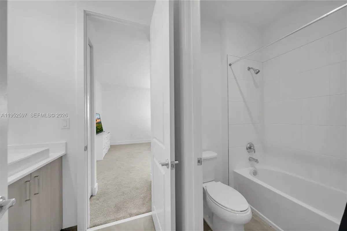 5206 Karlia Dr, Ave Maria FL 34142