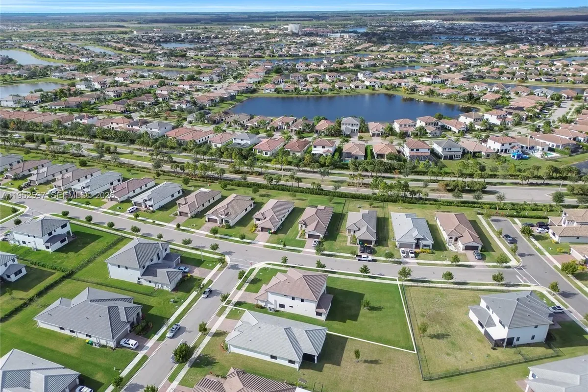 5206 Karlia Dr, Ave Maria FL 34142