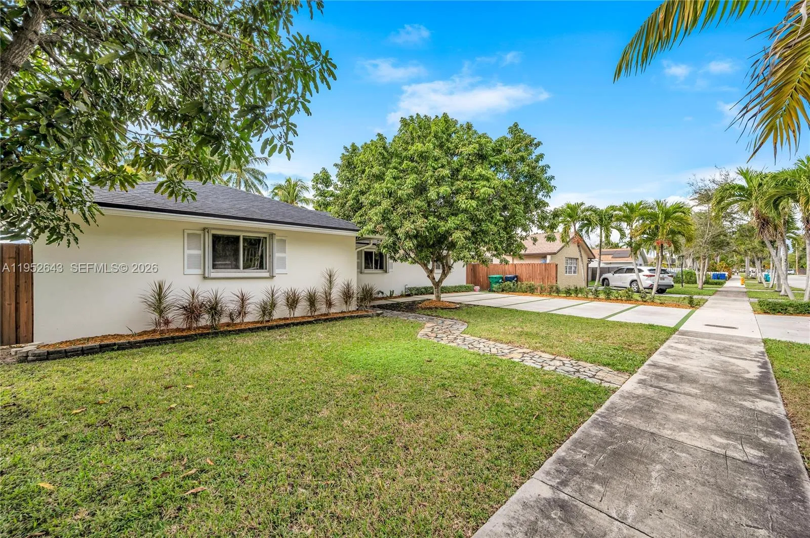 15930 SW 90th Ave, Palmetto Bay FL 33157