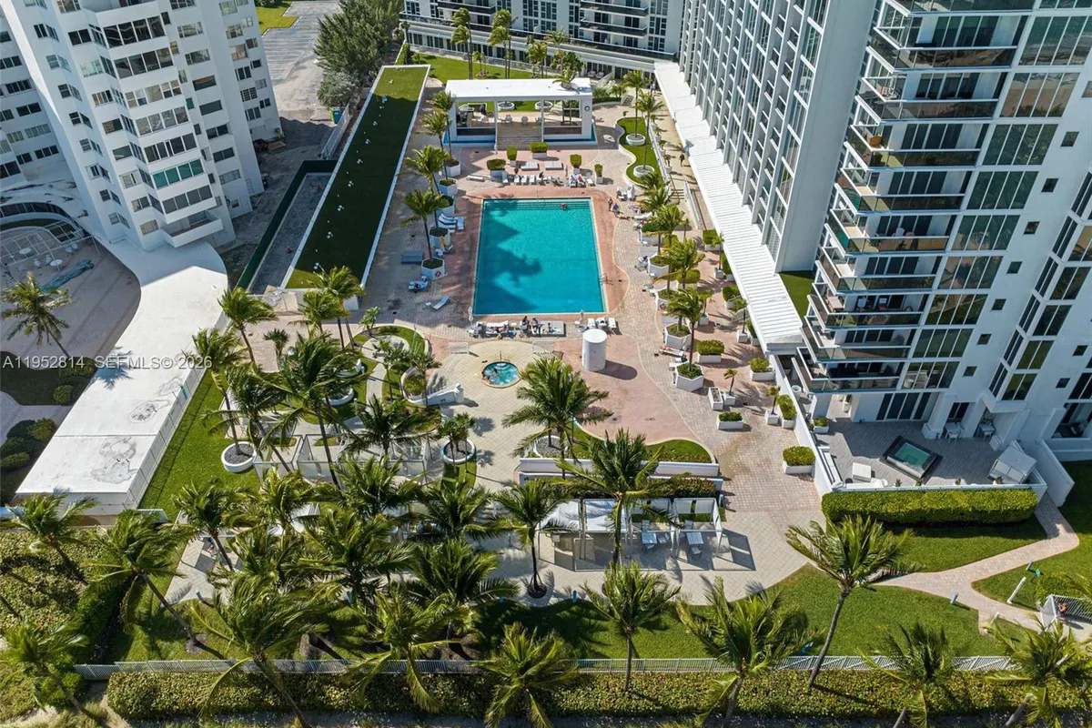 10275 Collins Ave # 1035, Bal Harbour FL 33154