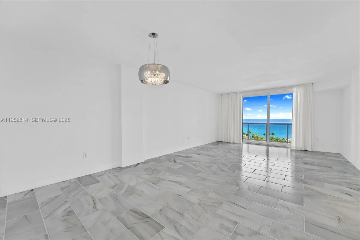 10275 Collins Ave # 1035, Bal Harbour FL 33154