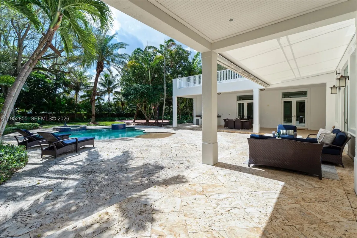 6650 SW 123rd St, Pinecrest FL 33156