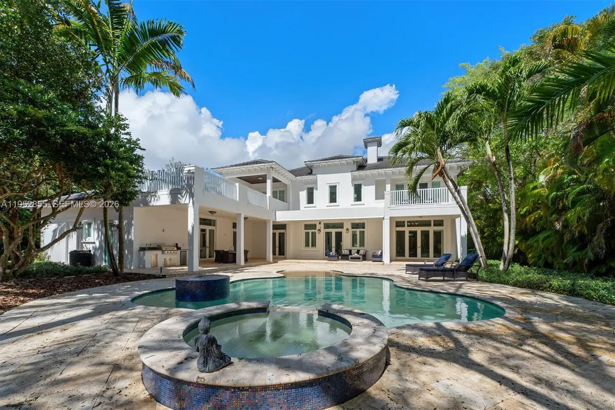 6650 SW 123rd St, Pinecrest FL 33156