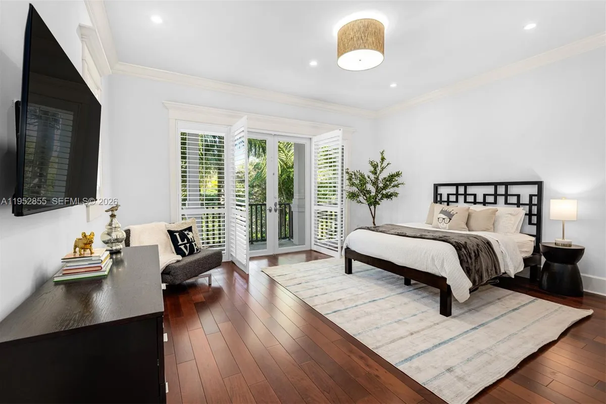 6650 SW 123rd St, Pinecrest FL 33156