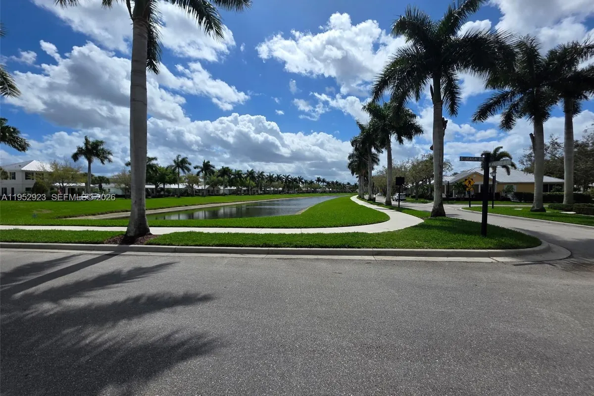 1474 S Jeaga Dr, Jupiter FL 33458