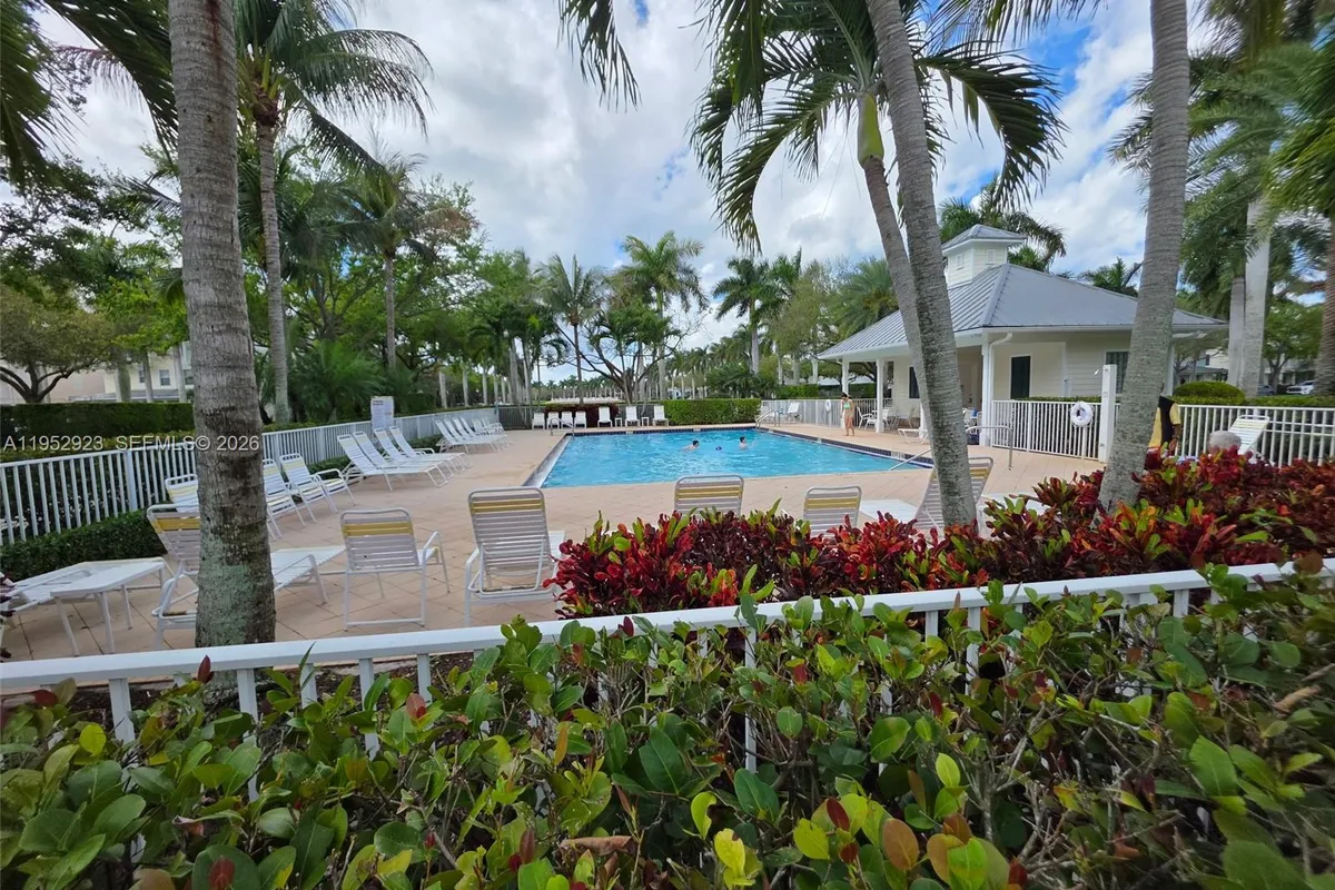 1474 S Jeaga Dr, Jupiter FL 33458