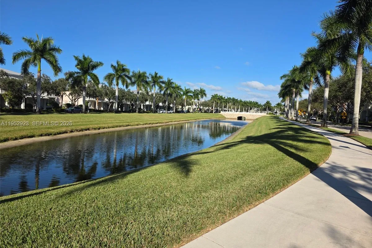 1474 S Jeaga Dr, Jupiter FL 33458