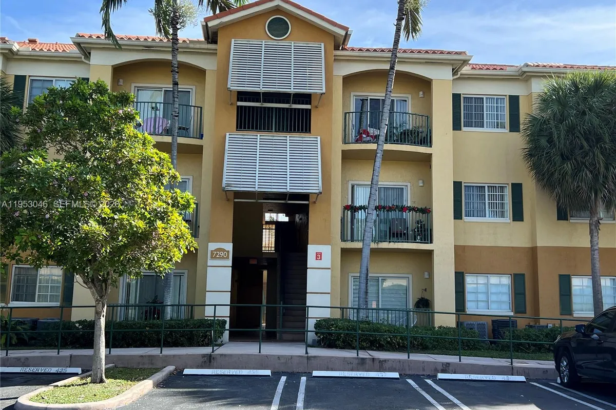 7290 NW 114th Ave # 7, Doral FL 33178