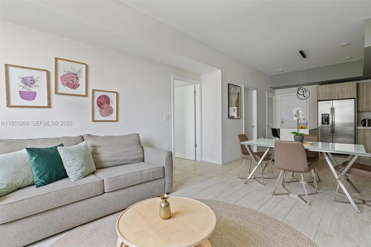 3900 Biscayne Blvd # 819, Miami FL 33137