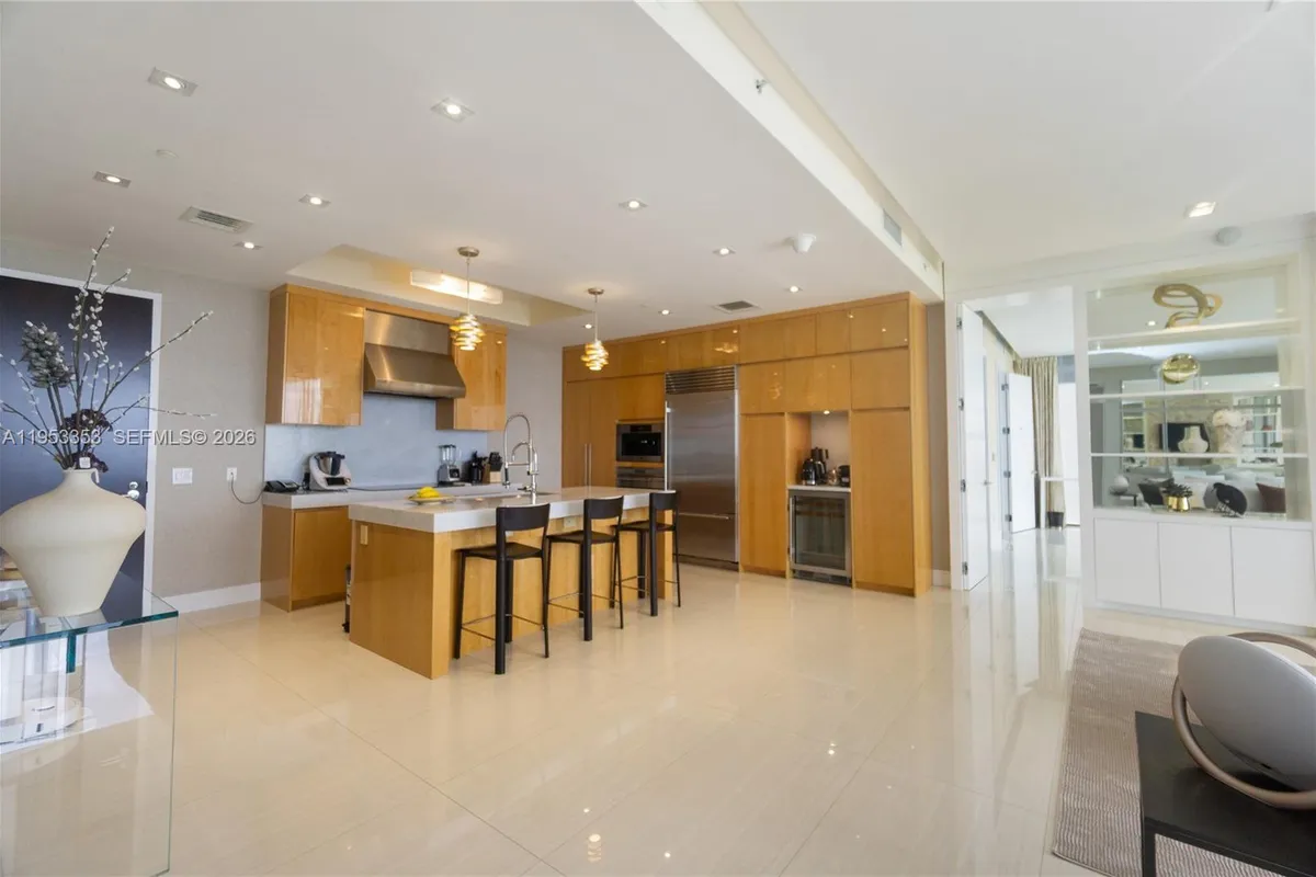 9705 Collins Ave # 1905N, Bal Harbour FL 33154