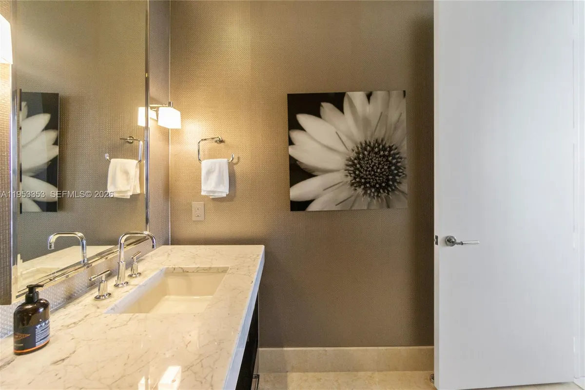 9705 Collins Ave # 1905N, Bal Harbour FL 33154