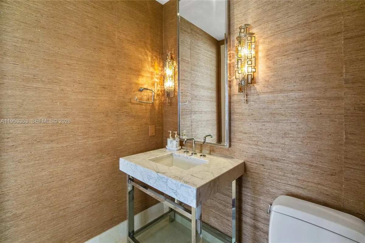 9705 Collins Ave # 1905N, Bal Harbour FL 33154