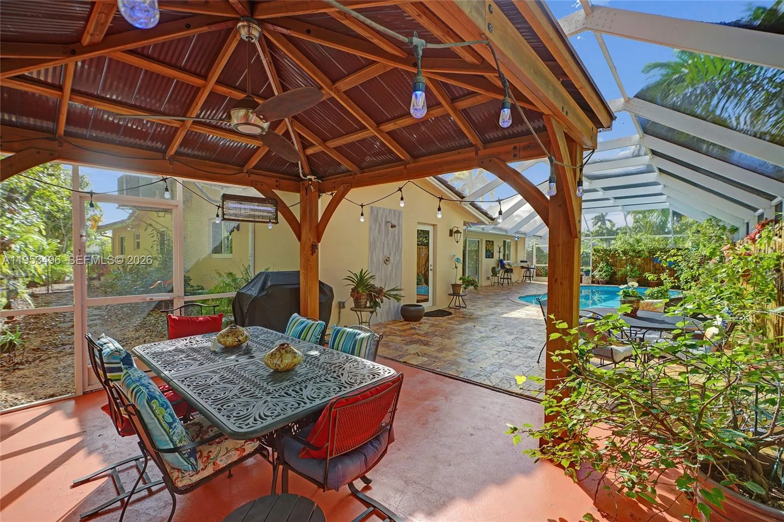 1237 Garfield St, Hollywood FL 33019