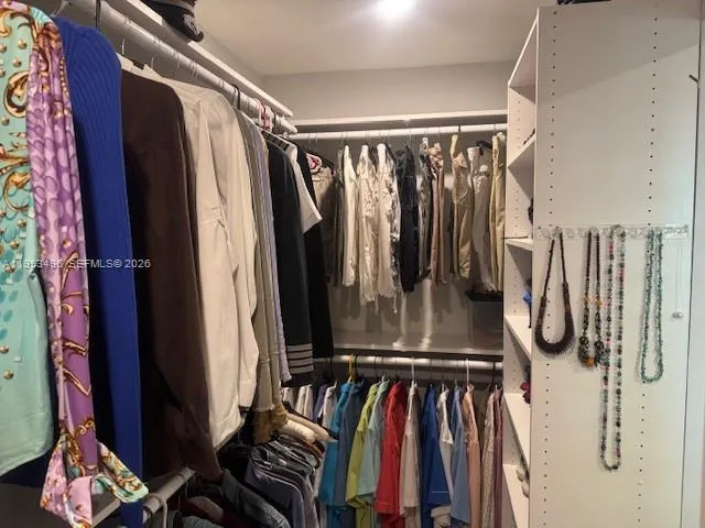 1237 Garfield St, Hollywood FL 33019