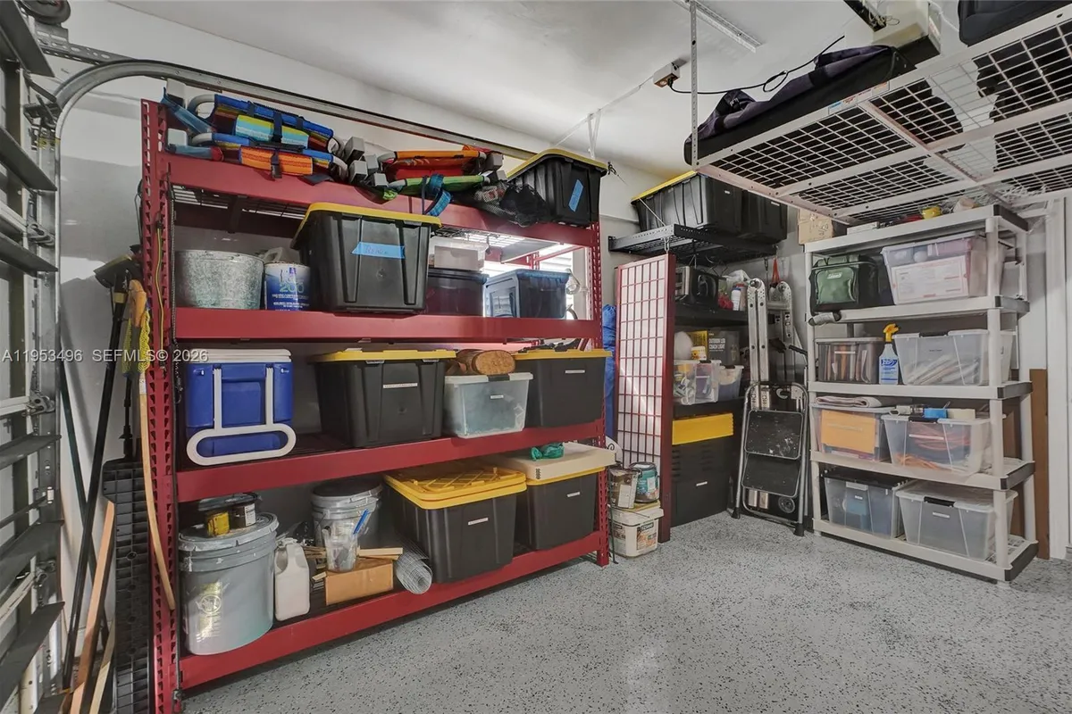 1237 Garfield St, Hollywood FL 33019