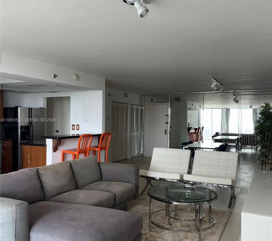 2401 Collins Ave # 609, Miami Beach FL 33140