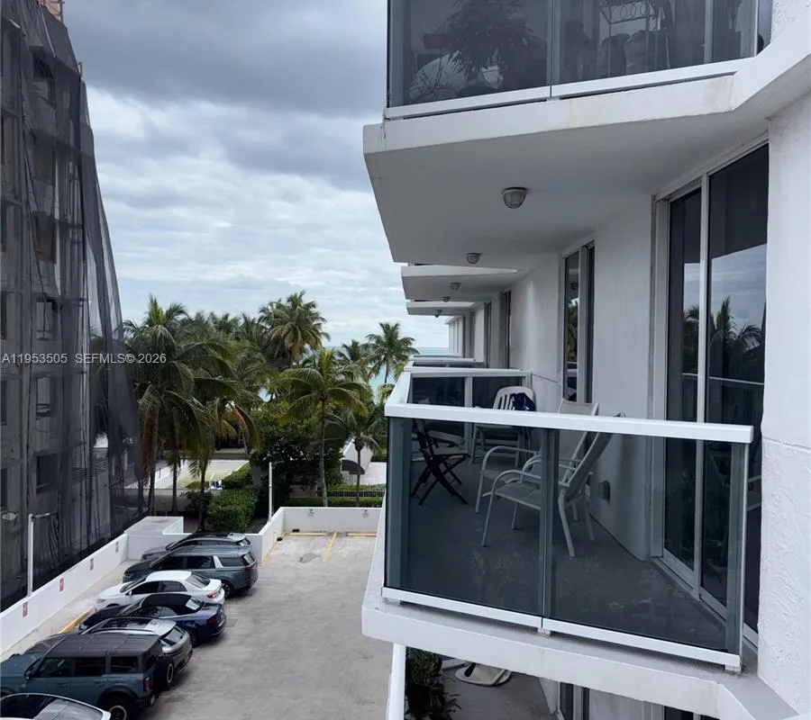 2401 Collins Ave # 609, Miami Beach FL 33140