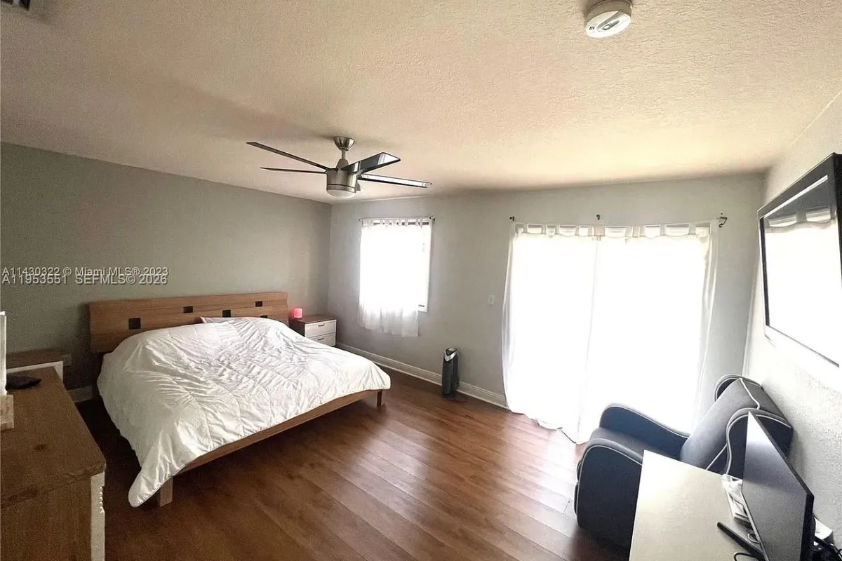 9455 NW 114th Ln # 8, Hialeah Gardens FL 33018