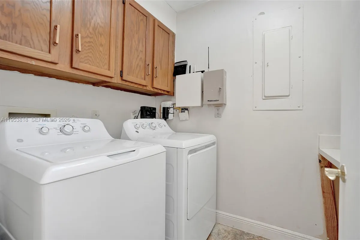 17115 Bay St, Jupiter FL 33477