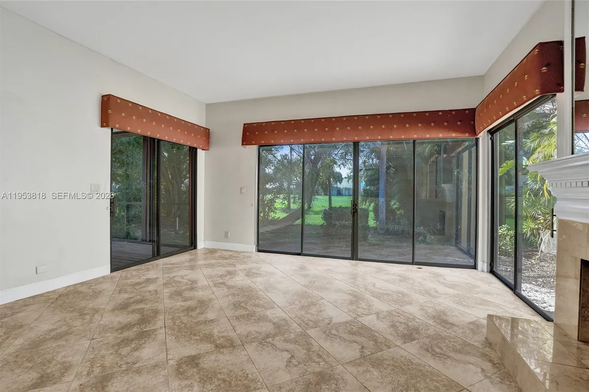 17115 Bay St, Jupiter FL 33477