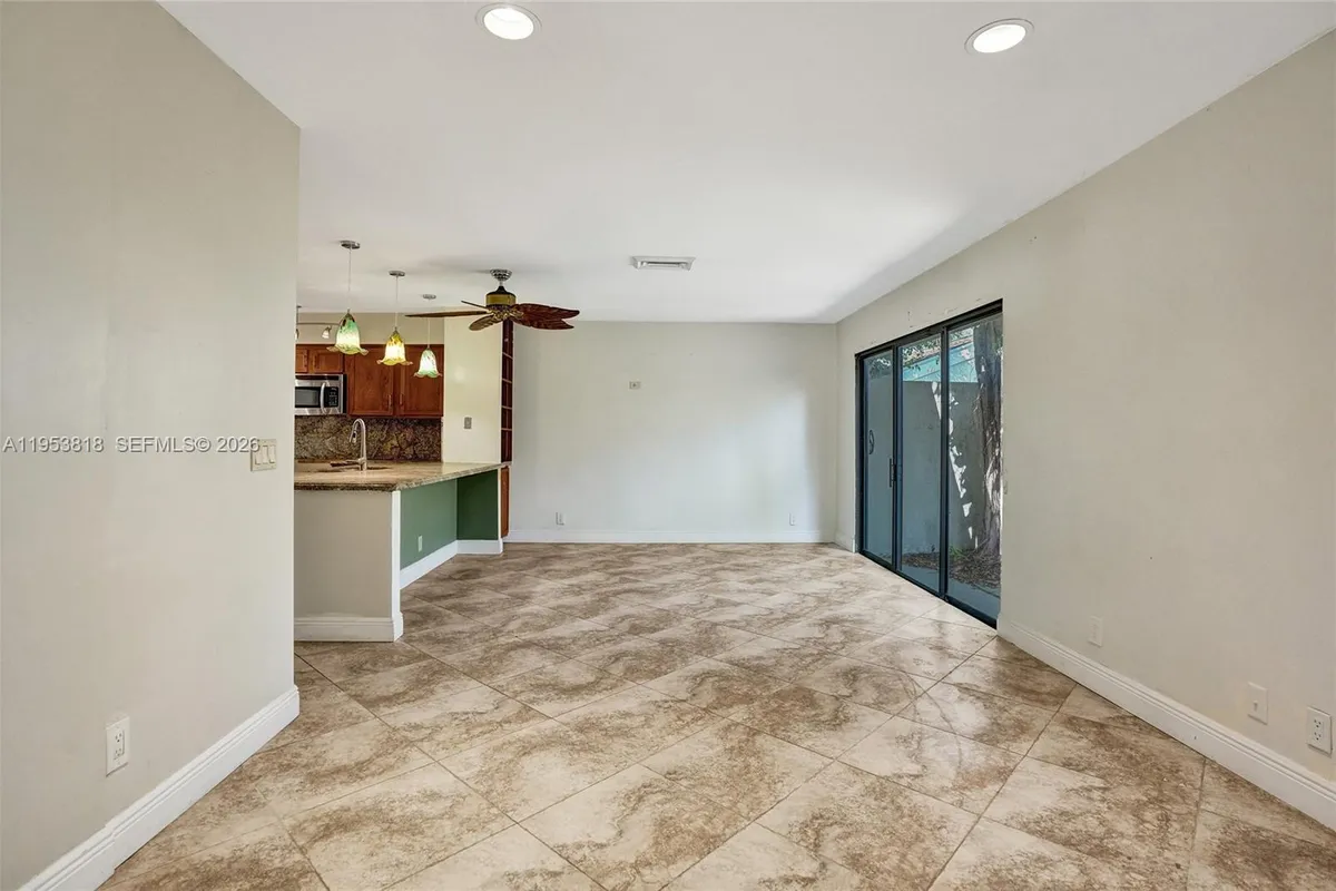 17115 Bay St, Jupiter FL 33477