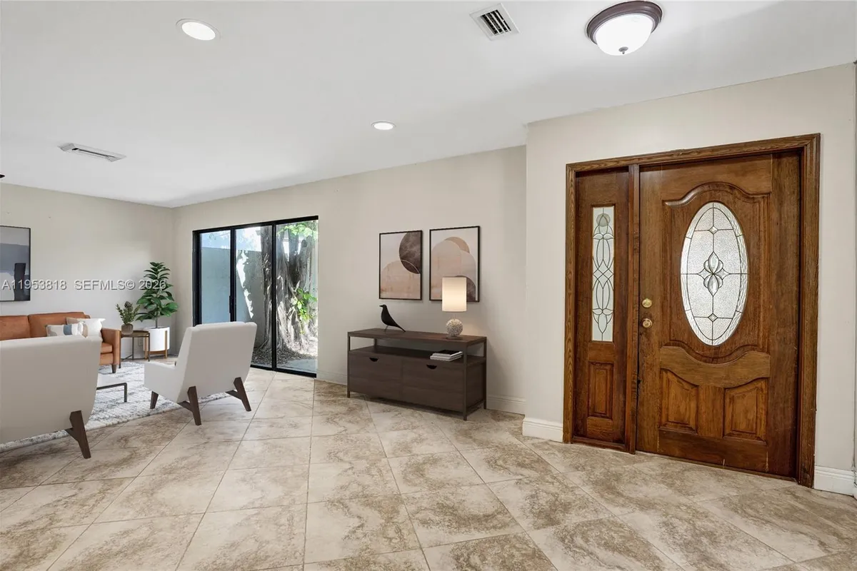 17115 Bay St, Jupiter FL 33477