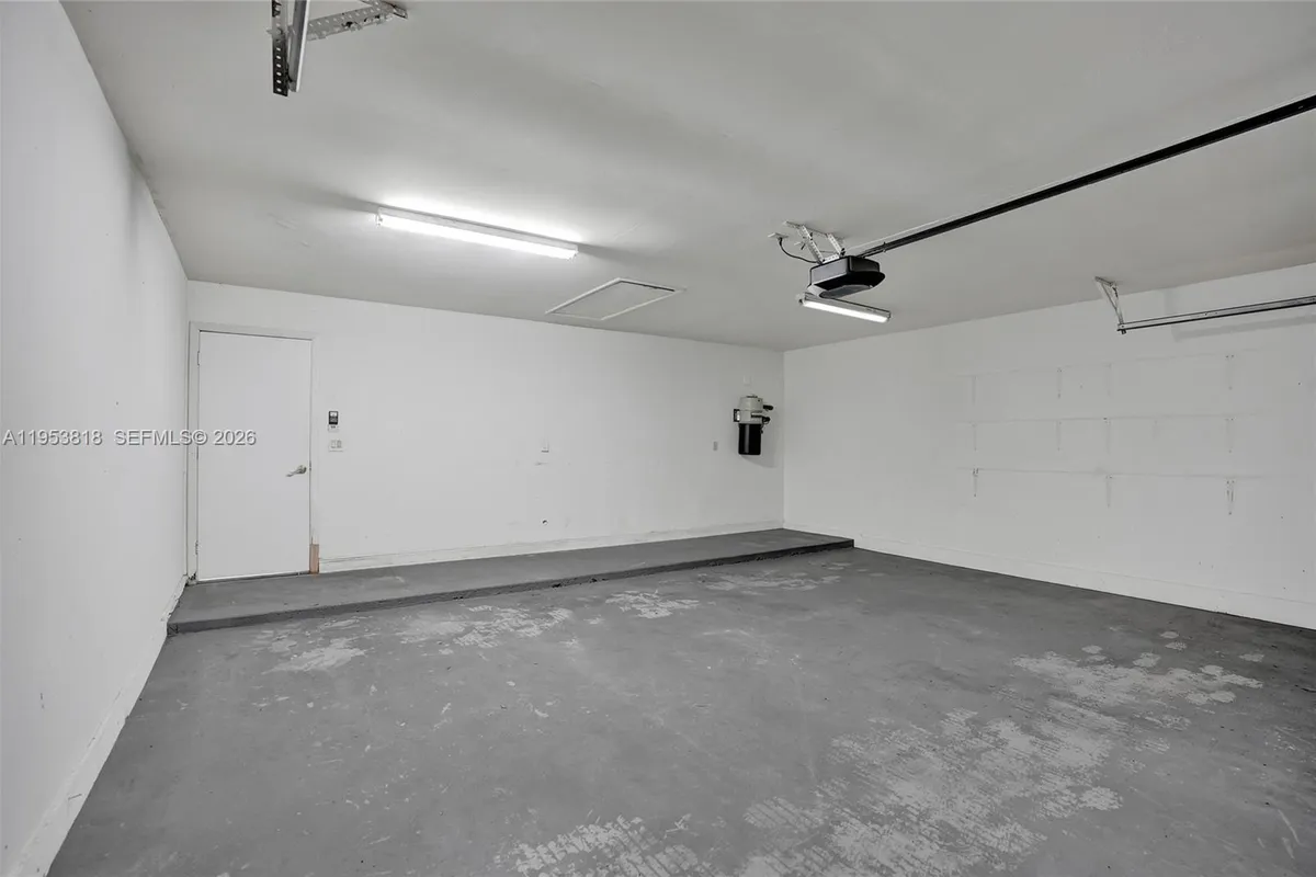 17115 Bay St, Jupiter FL 33477