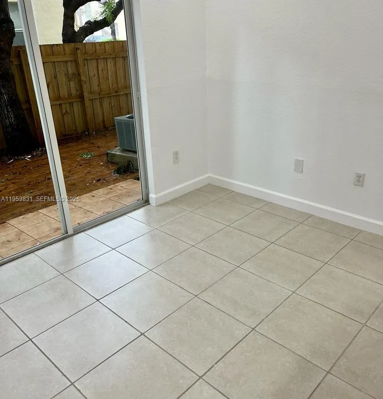 1651 SE 28th Ct # 105, Homestead FL 33035