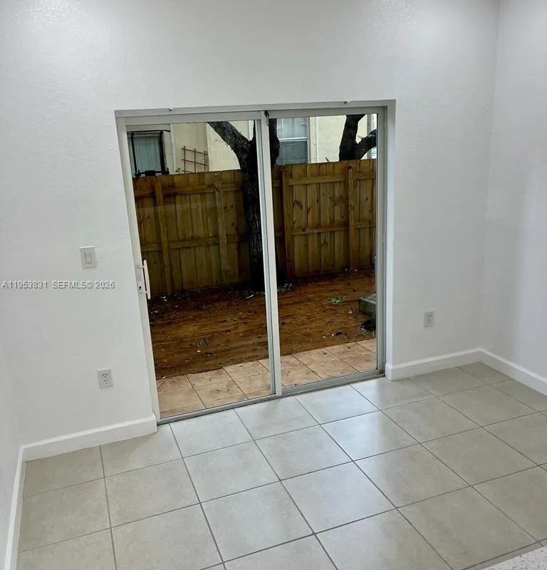 1651 SE 28th Ct # 105, Homestead FL 33035