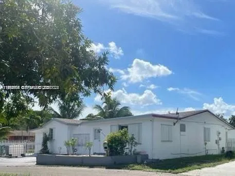 2993 NW 191st Ter, Miami Gardens FL 33056
