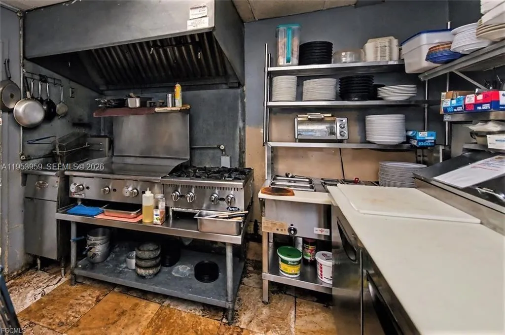 415 S Main St., La Belle FL 33935